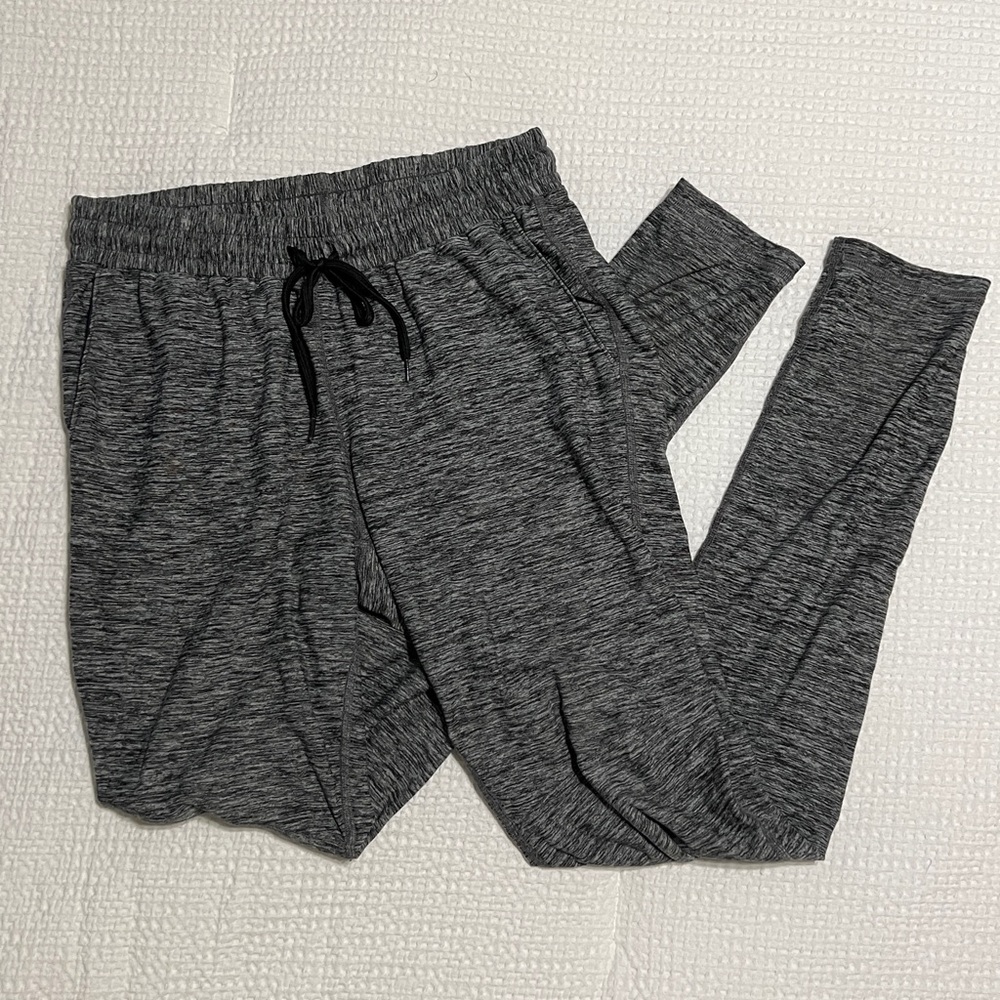 Outdoor Voices CloudKnit Jogger
